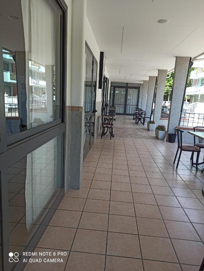 Hotel Danubio Bellaria-Igea Marina Eksteriør billede